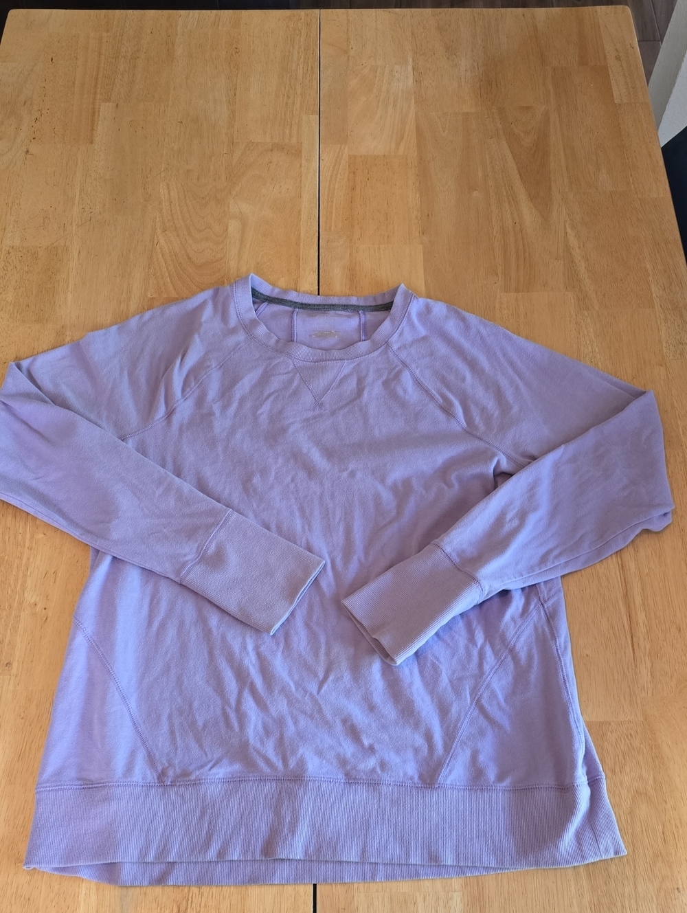 Women's Lavender Crewneck Sweatshirt
